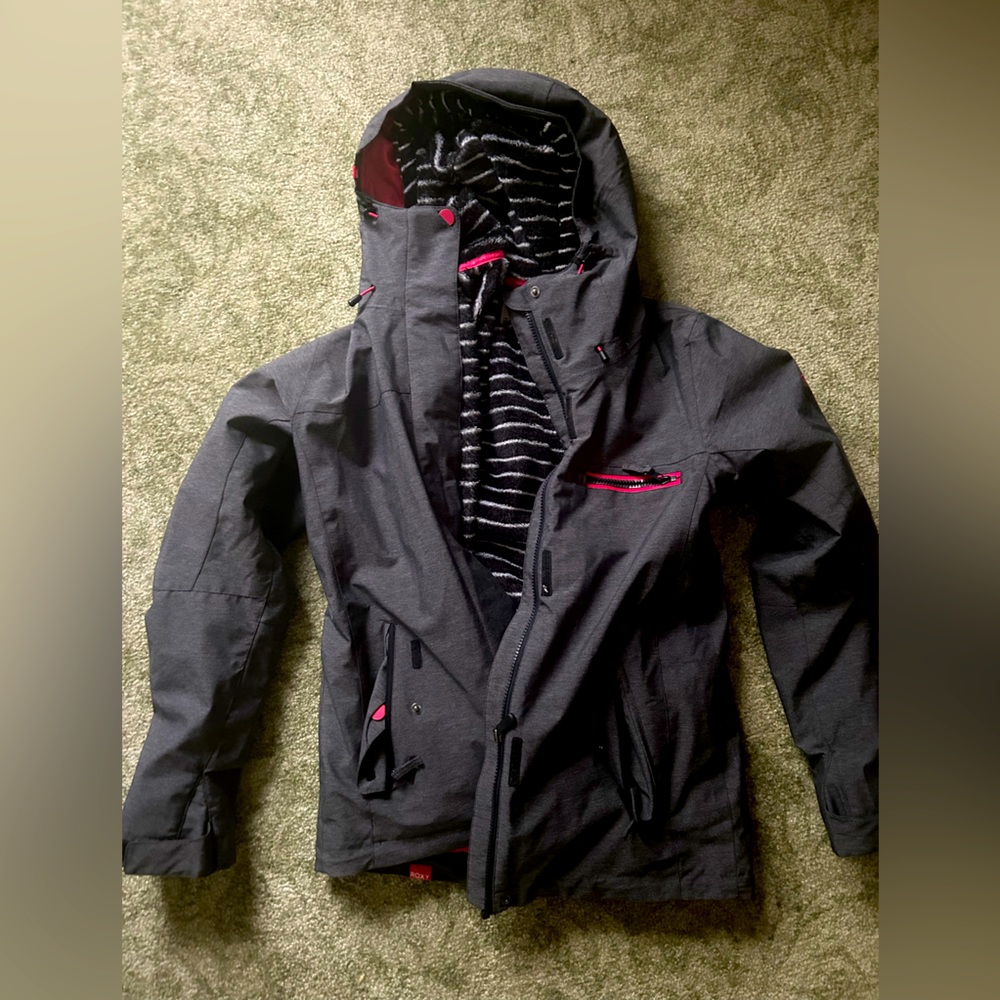 Roxy Women’s Hooded Waterproof Snow Jacket Size S